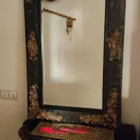 آیینه و میز
