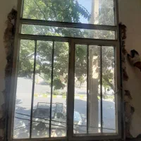 پنجره آهنی در اندازه ۱۳۰×۱۸۰