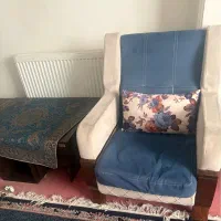 مبلمان راحتی 7 نفره همرا میز عسلی