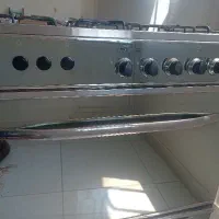 اجاق گاز طرح فر کارکرده 5000000میلیون تومان