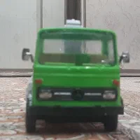 جرثقیل خاور