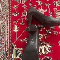 کفش چرم  سایز 38 در حد نو