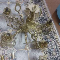 یک جفت لوستر هرکدام ۳۰ میلیون