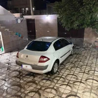 مگان ۲۰۰۰ مدل ۹۰