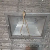 پرژکتور سالم لامپ گازی