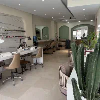 سالن زیبایی اِلِن پردیس،آرایشگاه تخصصی عروس پردیس