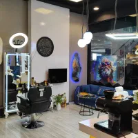 انجام خدمات آرایشگری