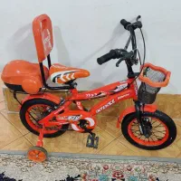 دوچرخه 12 کاملا سالم و خوش رنگ مارک اینتنز