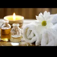 انواع روغن ماساژ .به همراه ماسور حرفه ای