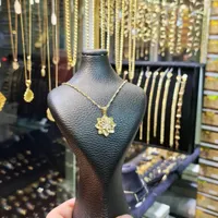 زنجیر دیسکو وپلاک خورشیدی  تراش بدون اجرت و مالیات|جواهرات|رشت, فلسطین|دیوار