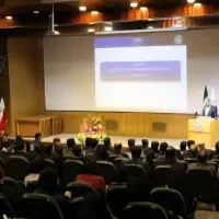 خانم به عنوان سیاهی لشکر