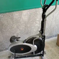 دوچرخه ثابت ورزشی
