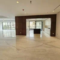 آپارتمان 210متری با 3 پارکینگ سندی