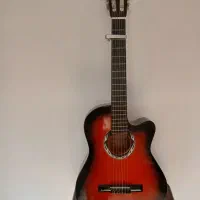 گیتار تمیز نو