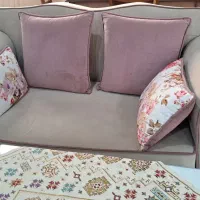 مبل راحتی ۷نفره همراه میز جلومبلی بزرگ و ۲عددعسلی