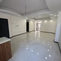 ۹۵ متر / فول / خوش نقشه / آکواریوم نور