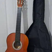 گیتار یاماها c40 به همراه کاور