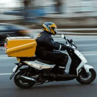 پیک موتوری لوازم یدکی