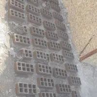 نیاز مند اکیپ  بلوک زن یا استاد کار هستم