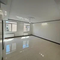 66متر آپارتمان/فول بازسازی/سالن پرده خور/غرق نور