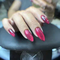 کاشت ناخن ( اقتصادی ) ، اموزش