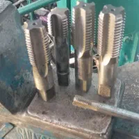 ابزار قلاویز
