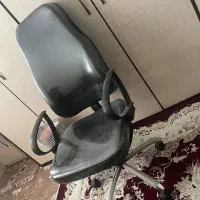 صندلی اداری چرخدار