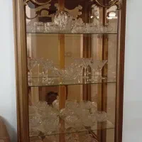 گنجه طلایی دودی، در حد نو و بسیار تمیز،آینه دار