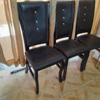 صندلی چرمی چوبی