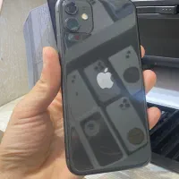 ایفون ۱۱ نرمال ۱۲۸ گیگ وحشتناک تمیز