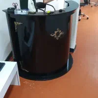 فروش وسایل وصندلی و تخت آرایشگاه