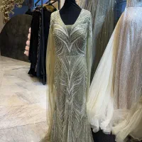 جشنواره بی نظیر ملکه ای
