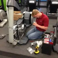 تعمیر و سرویس انواع تردمیل و تجهیزات باشگاهی