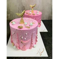 فروشنده خانم