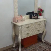 اینه کنسول در حد نو