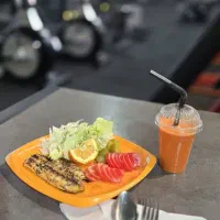 استخدام