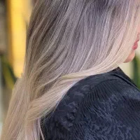انجام کلیه خدمات آرایشگاه