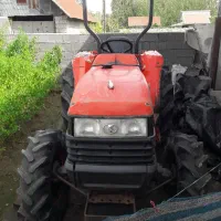 فروش تراکتور کبوتا ۳ سیلندر