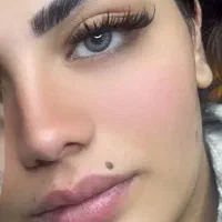 آموزش و کاشت مژه