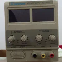 منبع تغذیه