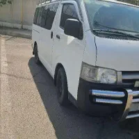 تویوتا هایس ۲۰۰۶