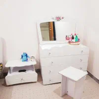 سرویس خواب و پاتختی، میز تحریر و میز آرایش ترک