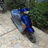 پاکشتی سوزوکی لتس فور