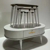 جلو مبلی گرد سفیدنونو
