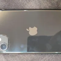 اپل iPhone 11 با حافظهٔ ۱۲۸ گیگابایت
