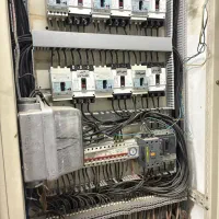 برق کار ماهر