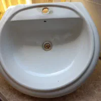روشویی پایه دار