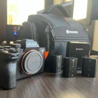 Sony A7R IV Body سالم،۳ باتری،شارژر،کیف Vanguard