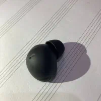 ایربادز ۲ پرو تک گوش
