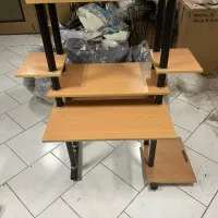 میز  مدرن کامپیوتر